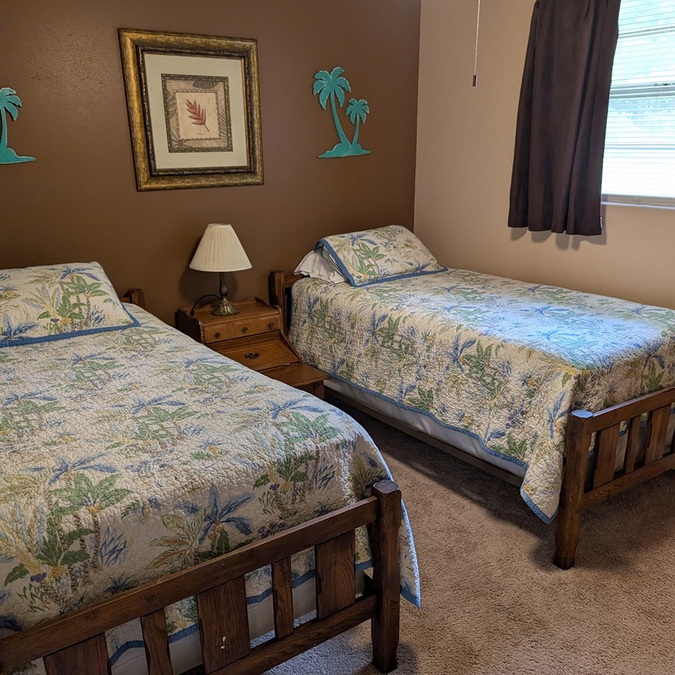 Cabin 10 Bedroom 2